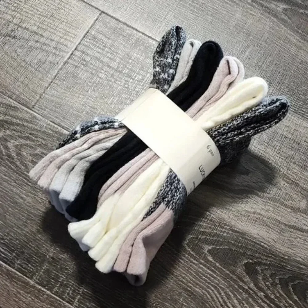 6 pair Lucky Brand super soft Boots Socks
